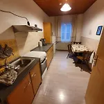 Gaestehaus Weisses Lamm - Monteurzimmer Zajazd *