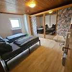 Gaestehaus Weisses Lamm - Monteurzimmer *
