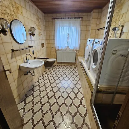 Мини-отель Gaestehaus Weisses Lamm - Monteurzimmer *