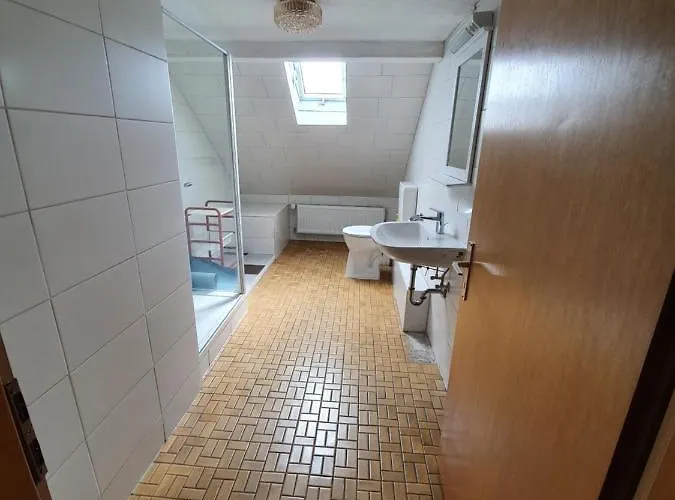 Gaestehaus Weisses Lamm - Monteurzimmer *