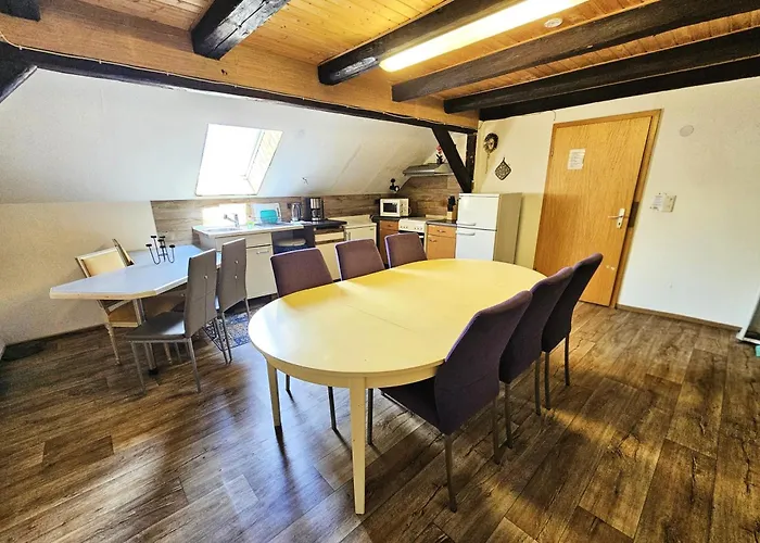 Gaestehaus Weisses Lamm - Monteurzimmer イン