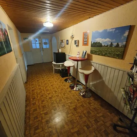 Värdshus Gaestehaus Weisses Lamm - Monteurzimmer Nordhalben