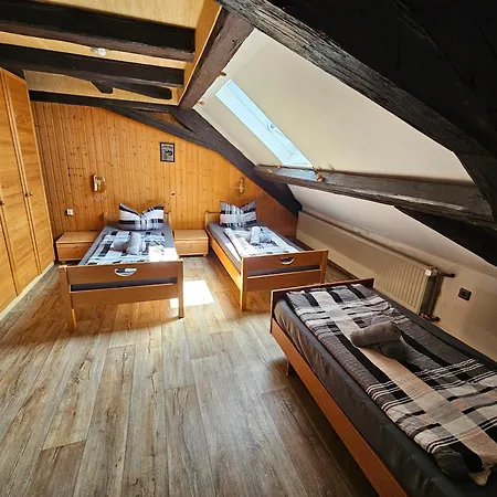Gaestehaus Weisses Lamm - Monteurzimmer * Nordhalben