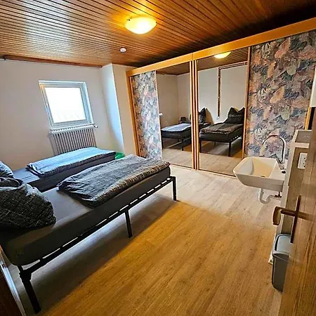 Gaestehaus Weisses Lamm - Monteurzimmer *
