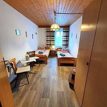 Gaestehaus Weisses Lamm - Monteurzimmer * Nordhalben