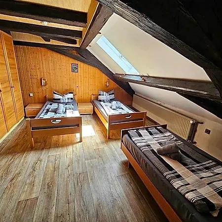 Värdshus Gaestehaus Weisses Lamm - Monteurzimmer Nordhalben