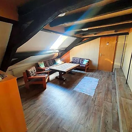Πανδοχείο Gaestehaus Weisses Lamm - Monteurzimmer Nordhalben
