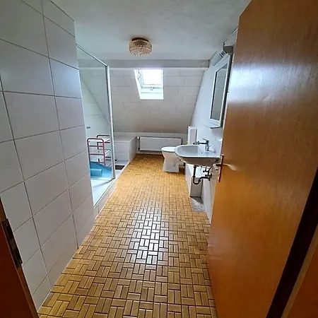 Πανδοχείο Gaestehaus Weisses Lamm - Monteurzimmer