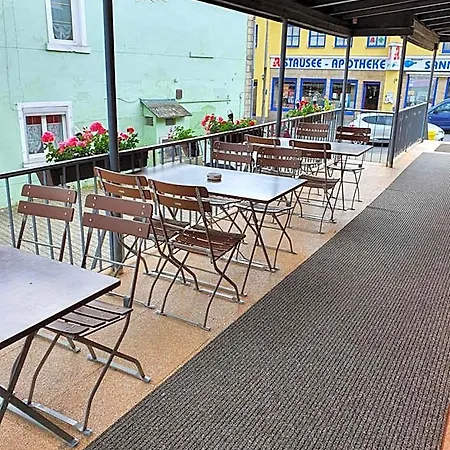 Gaestehaus Weisses Lamm - Monteurzimmer *