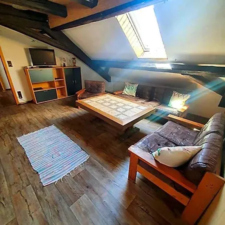 Gaestehaus Weisses Lamm - Monteurzimmer Πανδοχείο